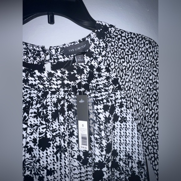 The Limited Black and White Floral Long Sleeve Dress size 0 - Picture 3 of 11